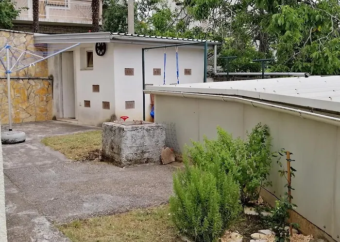 度假居 House In