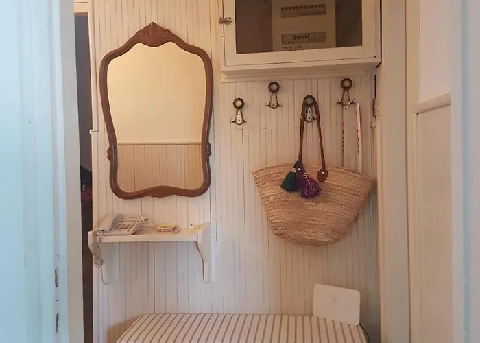 度假居 House In *